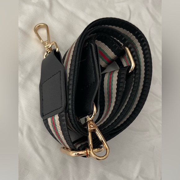 Adjustable Black Stripes Polyester Crossbody Bag Strap - NWOT - Picture 7 of 7
